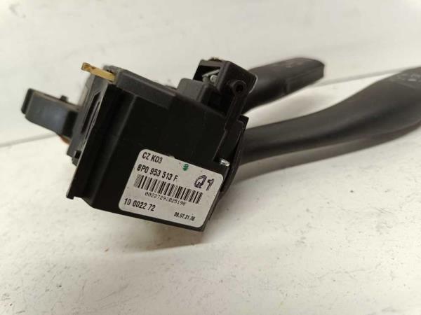 COMMODO VW/AUDI ( COTE CLIGNOTANT ) - Vue 4